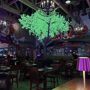Geisha - Ambiance - Sushi Bars Near Me - Brea, California Geisha - Ambiance - Sushi Bars Near Me - Brea, California