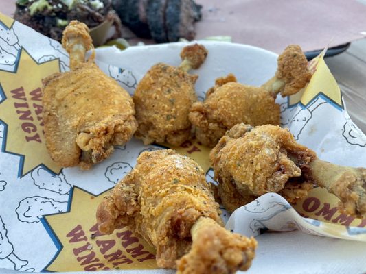 Tommy Want Wingy by null