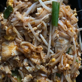 Thai Mango - Pad Thai with chicken - Thai Near Me - Hiram, Georgia Thai Mango - Pad Thai with chicken - Thai Near Me - Hiram, Georgia