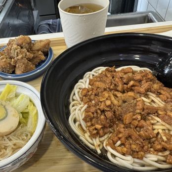 Gulp - Braised Pork Dry Noodles Popcorn Chicken - Taiwanese Near Me - Long Island City, New York Gulp - Braised Pork Dry Noodles Popcorn Chicken - Taiwanese Near Me - Long Island City, New York