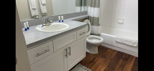 Bathroom Cleaning - Shower and/or bathtub and any grout
Showerhead
Shower doors and any handles
Bathroom sink
Bathroom counters
The toilet, inside and outside
Light fixtures and vents
Mirrors
Floors and any grout
Bathmats and any other rugs
Trash can Bathroom Cleaning - Shower and/or bathtub and any grout
Showerhead
Shower doors and any handles
Bathroom sink
Bathroom counters
The toilet, inside and outside
Light fixtures and vents
Mirrors
Floors and any grout
Bathmats and any other rugs
Trash can