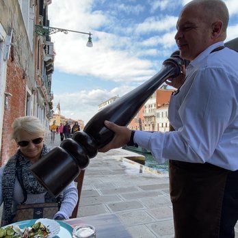 Casa Bonita - Would you like some pepper on your salad? - Venetian Near Me - Venezia, VE Casa Bonita - Would you like some pepper on your salad? - Venetian Near Me - Venezia, VE
