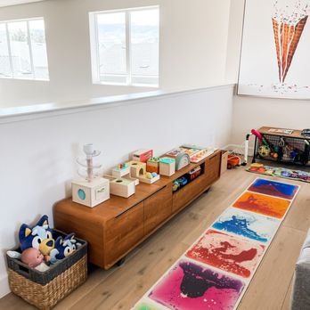 Roaming Darling - Organized playroom - Home Organization Near Me Roaming Darling - Organized playroom - Home Organization Near Me
