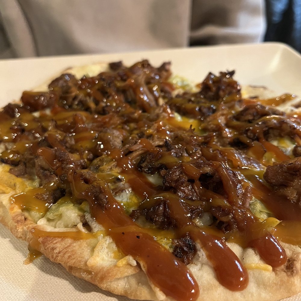 Ale Rae Grill - Maui Mari Chicken Naan Flatbread - Food Trucks Near Me - Knoxville, Tennessee Ale Rae Grill - Maui Mari Chicken Naan Flatbread - Food Trucks Near Me - Knoxville, Tennessee