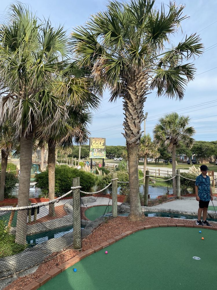 Professor Hacker's Lost Treasure Golf and Raceway