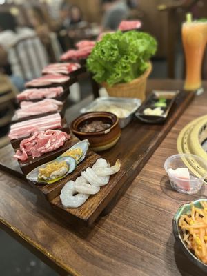 GAN-HOO BBQ by null