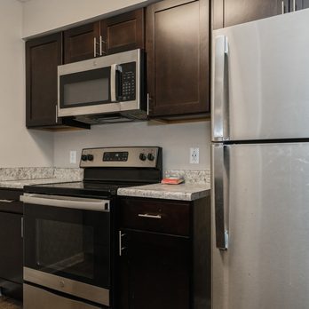 ReNew Chesapeake - Apartments Near Me - Chesapeake, Virginia ReNew Chesapeake - Apartments Near Me - Chesapeake, Virginia