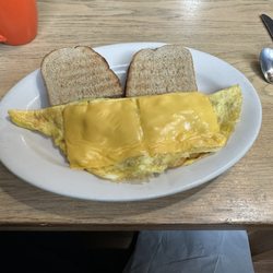 Eckart’s Luncheonette - Farmer's omelette.