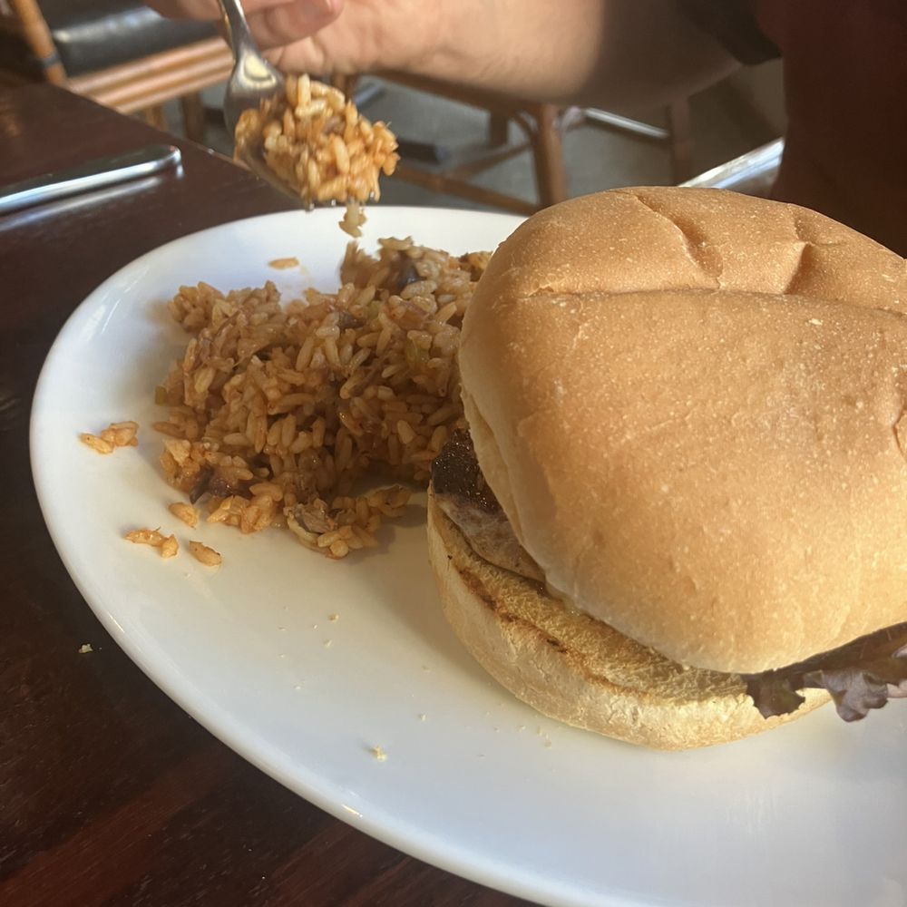 The Single Barrel - Chicken sandwich with fried rice - Steakhouses Near Me - Lincoln, Nebraska The Single Barrel - Chicken sandwich with fried rice - Steakhouses Near Me - Lincoln, Nebraska