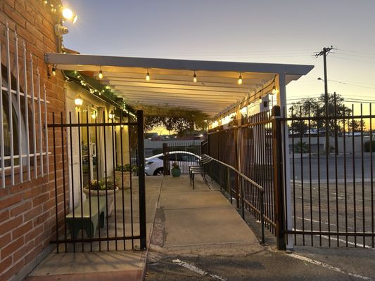 Zayna Mediterranean Restaurant by null