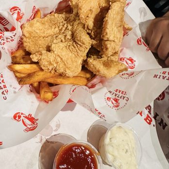 Captain Crab - Fried catfish basket - Seafood Near Me - Stockton, California