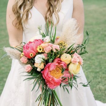 Fiore Design House - Florists Near Me - Wilmington, North Carolina Fiore Design House - Florists Near Me - Wilmington, North Carolina