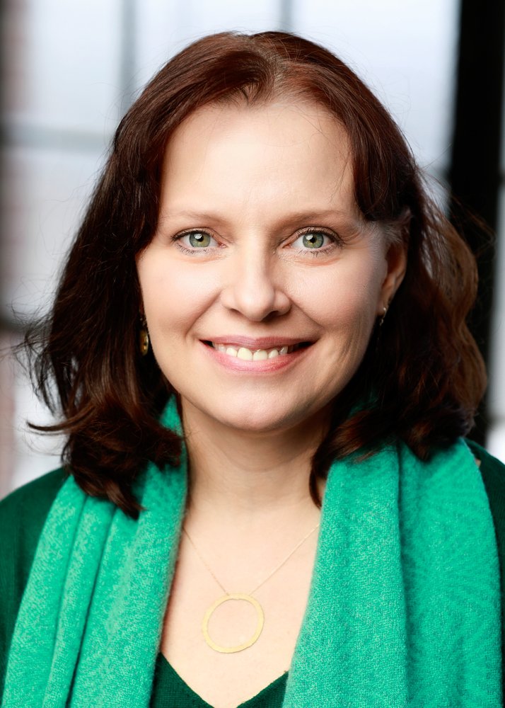 Elizabeth Davis, MFA, MS, ART-BC, LCAT - grief counselor in Buffalo, NY