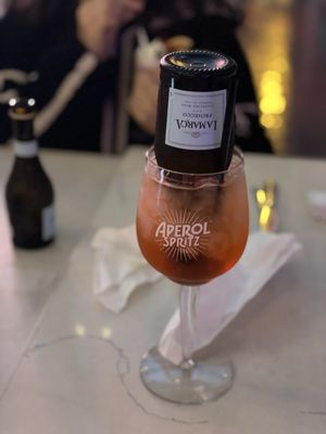 Market On Main by null