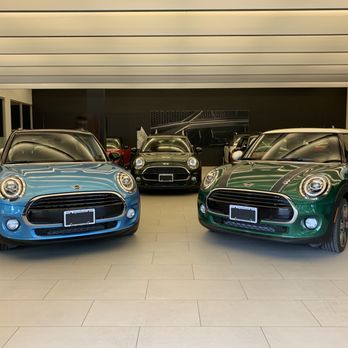 MINI Vancouver - MINI Vancouver Interior - Car Dealers Near Me - Vancouver, British Columbia MINI Vancouver - MINI Vancouver Interior - Car Dealers Near Me - Vancouver, British Columbia