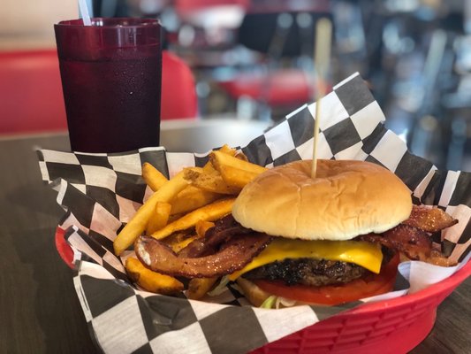 Hut’s Hamburgers by null