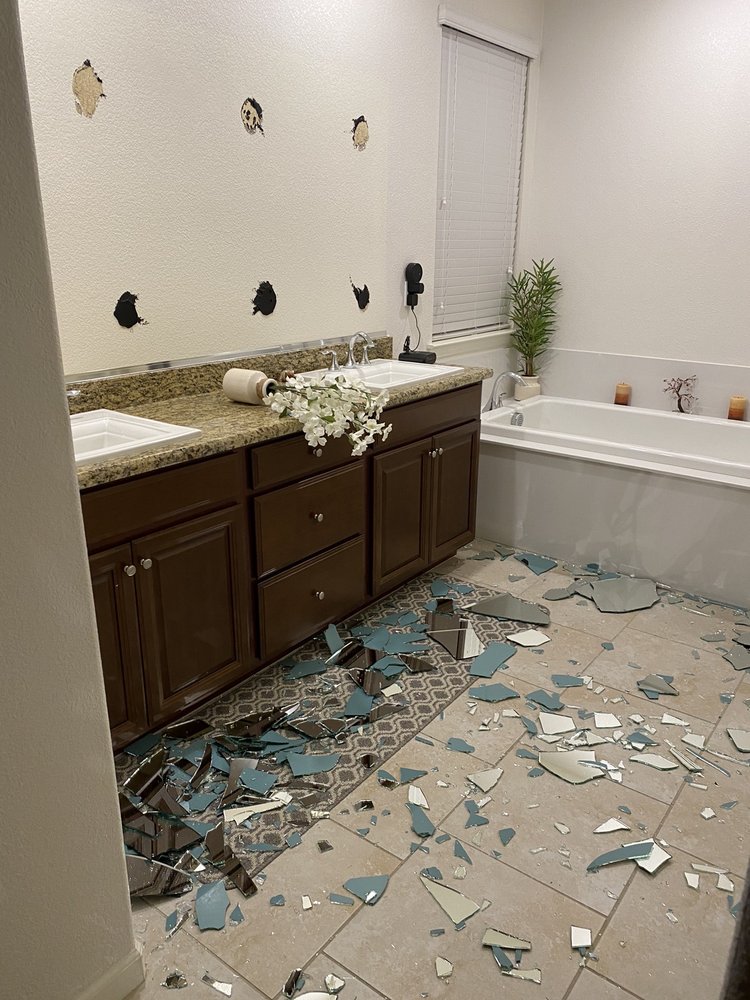 LENNAR AT SOMERSET RANCH Updated April 2024 30 Photos 3811 Ivan