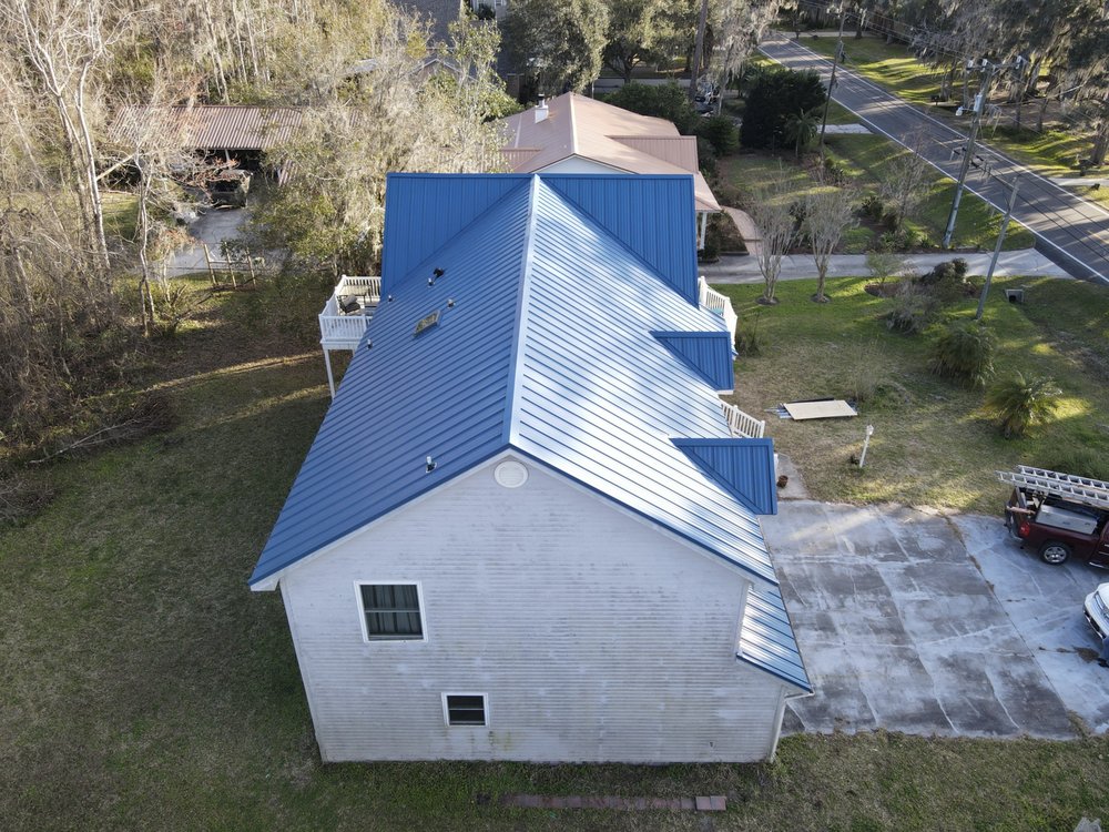 Slide of Lighthouse Roofing