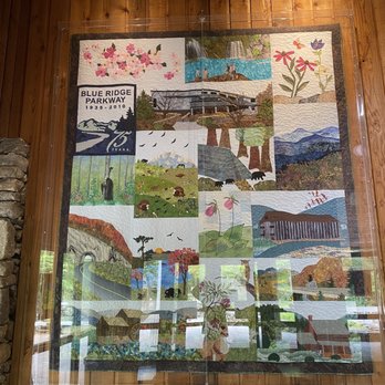 Folk Art Center - Blue ridge parkway blanket art - Museums Near Me - Asheville, North Carolina Folk Art Center - Blue ridge parkway blanket art - Museums Near Me - Asheville, North Carolina