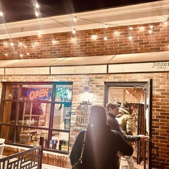 Jinzen - Outside - Asian Fusion Near Me - Clayton, Missouri