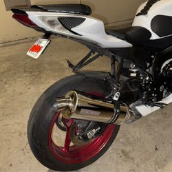 Moto Man of 214 - Whale Tail Delete, Heat Shield Delete