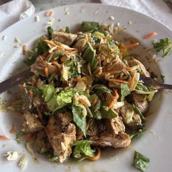 Bigg Daddy's - Asian salad, $20 for a touch of lettuce, a touch of cabbage, 3 cucumber slices well past their prime and a dry, unseasoned chicken breast. - American Near Me - Cornelia, Georgia