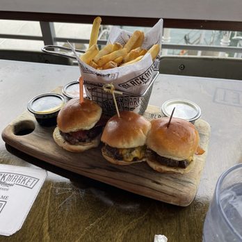 Black Market - Bayside - Sliders were great and was very sharable - Sports Bars Near Me - Miami, Florida
