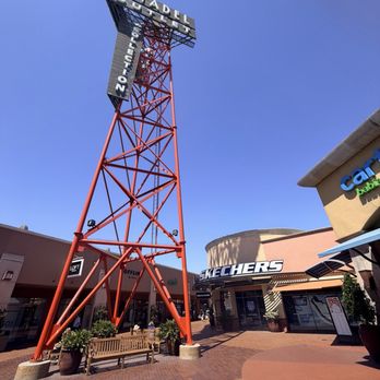 Citadel Outlets - Outlet Stores Near Me - Los Angeles, California Citadel Outlets - Outlet Stores Near Me - Los Angeles, California