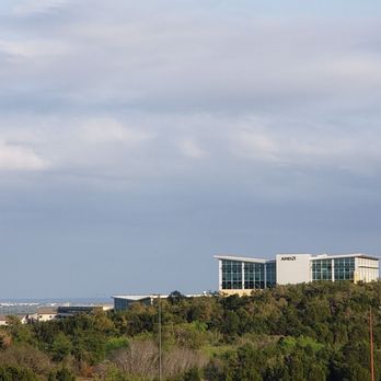 Violet Sky Rooftop Lounge - View - Lounges Near Me - Austin, Texas Violet Sky Rooftop Lounge - View - Lounges Near Me - Austin, Texas