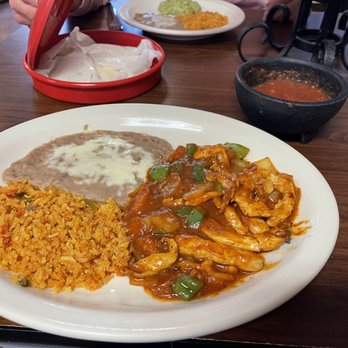 Asi Es Mi Tierra - Pollo Ranchero - Mexican Near Me - Mesa, Arizona Asi Es Mi Tierra - Pollo Ranchero - Mexican Near Me - Mesa, Arizona