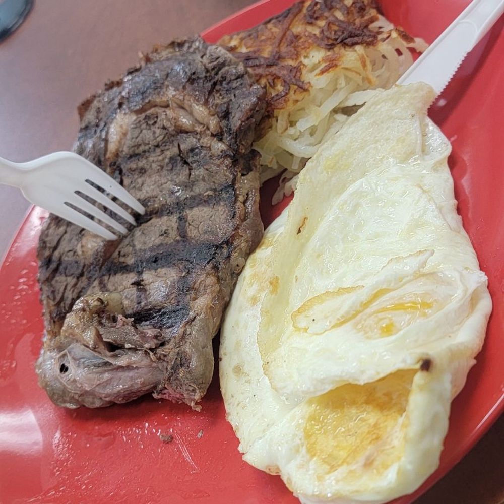 Louis Burgers III - Steak and Eggs - Burgers Near Me - Long Beach, California Louis Burgers III - Steak and Eggs - Burgers Near Me - Long Beach, California