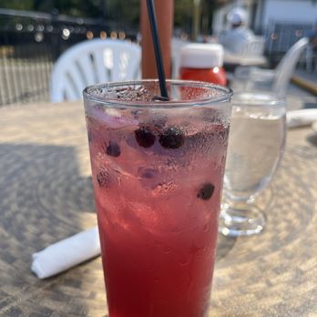 The Chart Room - Blueberry lemonade - Seafood Near Me - Bar Harbor, Maine