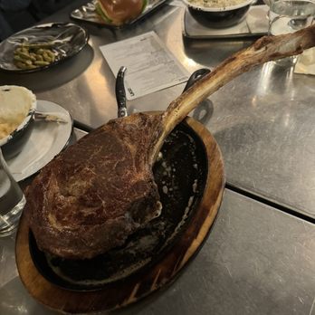 The LKSD  - Aged 40oz Tomahawk Dry Aged 28 Days - Burgers Near Me - Downey, California