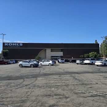 Kohl's - Department Stores Near Me - SUN VALLEY, California
