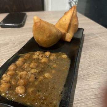 Pakwan Restaurant - Vegetarian Samosa - Indian Near Me - San Francisco, California