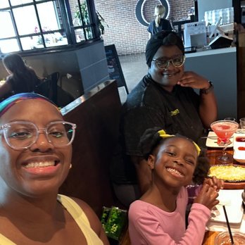 8 Ounce Korean Steakhouse - Korean Near Me - Katy, Texas