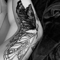 Tattoo Nation - Side knee tattoo that will be finished
