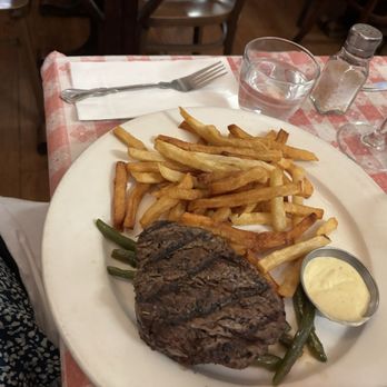 Bistrot Du Coin - Filet - French Near Me - Washington, DC, District of Columbia