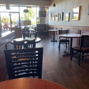 Bagel Street Cafe - Plenty of seating - Bagels Near Me - Walnut Creek, California