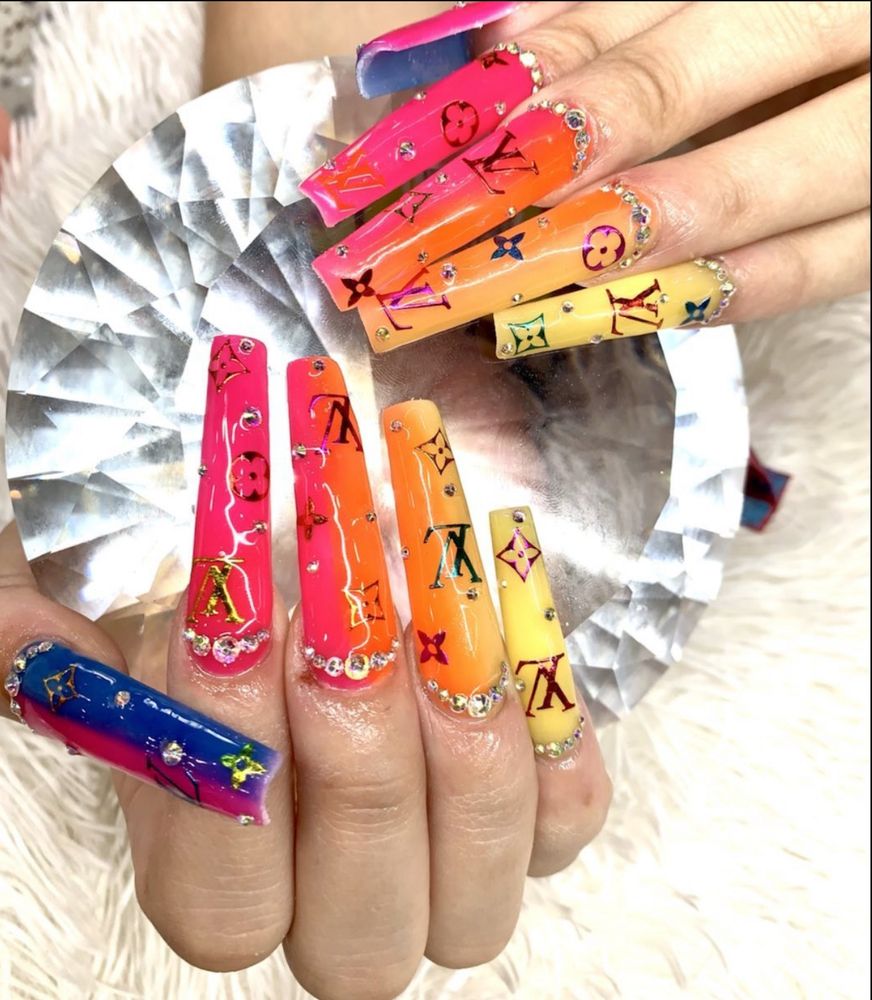 MAGIC NAILS Updated August 2024 189 Photos & 148 Reviews 364 S Riverside Ave, Rialto