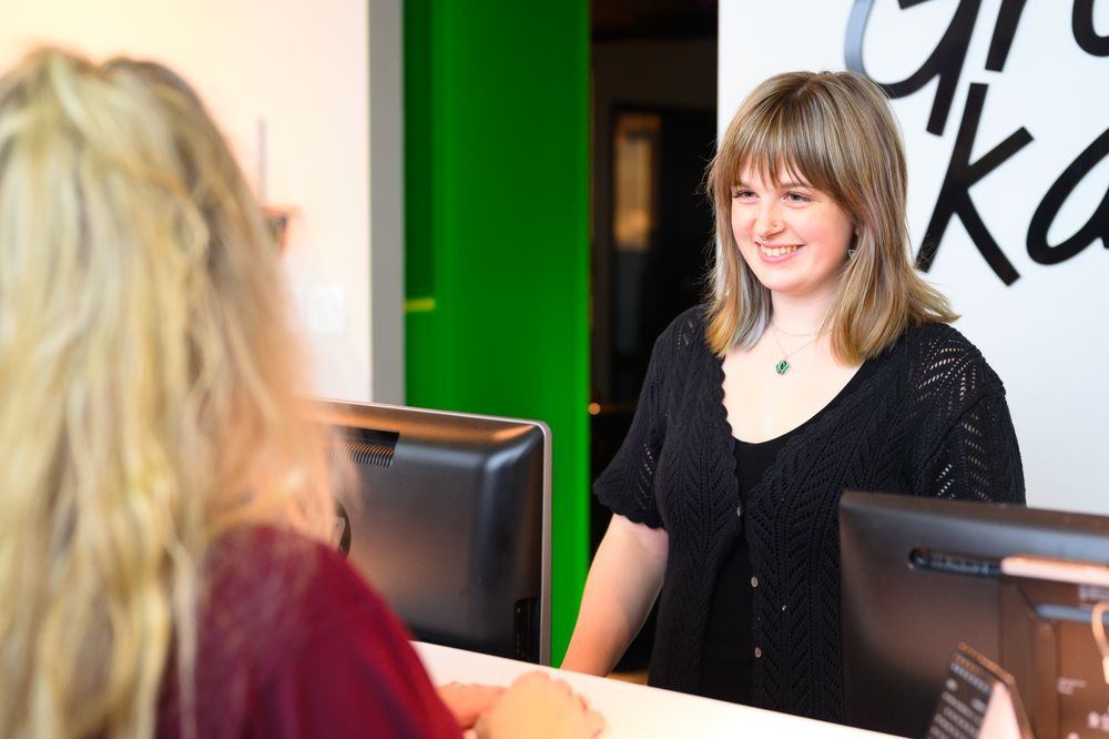 Groovy Katz Salon & Spa Image
