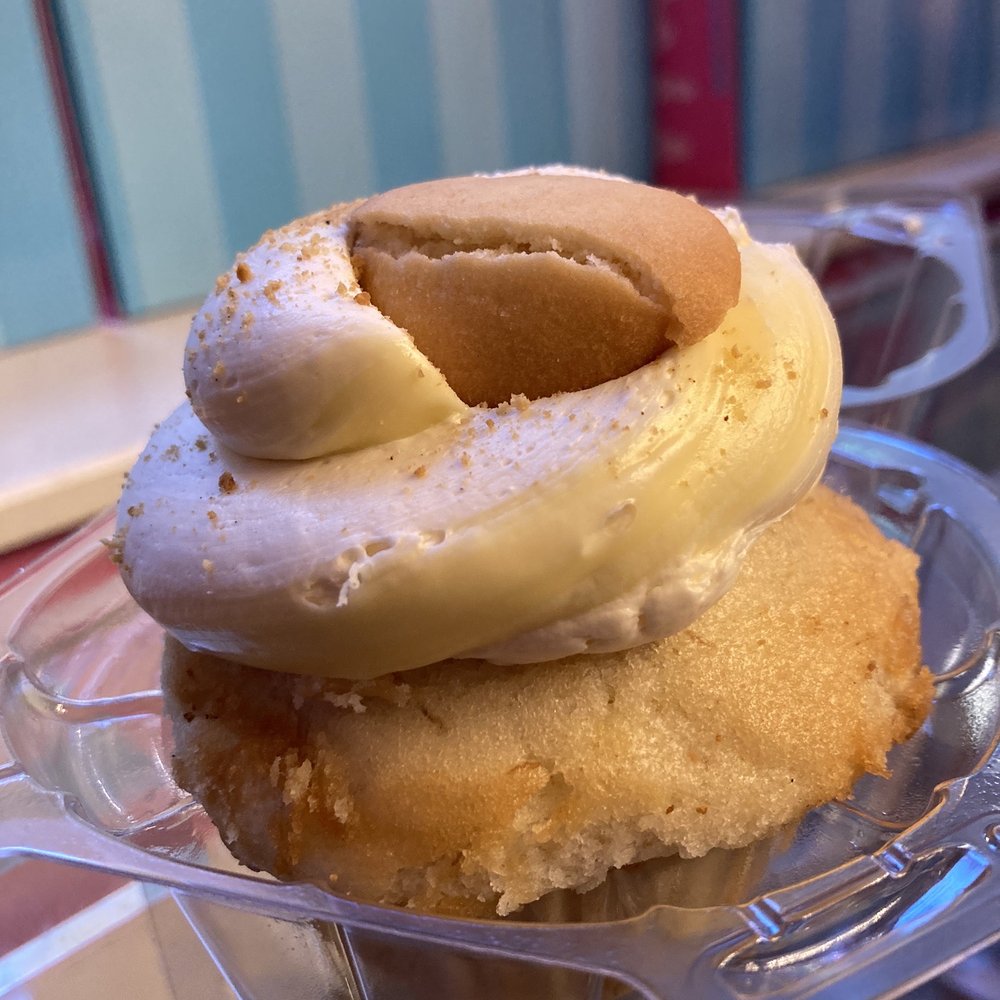 Colossal Cupcakes - Banana cream cupcake - Bakeries Near Me - Cleveland, Ohio