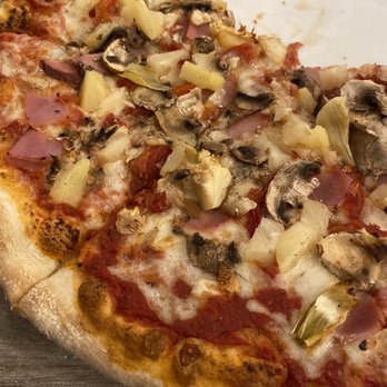 Piecasso - Pizza - Pizza Near Me - Stowe, Vermont Piecasso - Pizza - Pizza Near Me - Stowe, Vermont