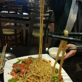 Noodle Fans - Dad's noodle pull - Chinese Near Me - Mississauga, Ontario Noodle Fans - Dad's noodle pull - Chinese Near Me - Mississauga, Ontario