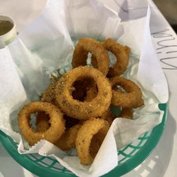 Lemon pepper onion rings Lemon pepper onion rings