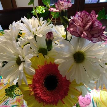 Penguin Florist & Flower Delivery - flowers - Florists Near Me - Corvallis, Oregon