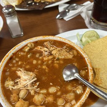 Mi lindo Nayarit - Pozole Rojo de Pollo - Mexican Near Me - Las Vegas, Nevada Mi lindo Nayarit - Pozole Rojo de Pollo - Mexican Near Me - Las Vegas, Nevada