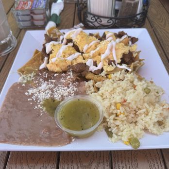 Mex Cocina Cafe - Verde chilaquiles with steak plate - Desserts Near Me - Burbank, California