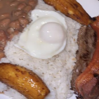 El Rinconcito Colombiano - Colombian Near Me - West Palm Beach, Florida