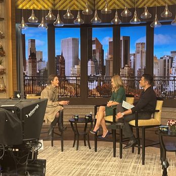 Live With Kelly And Mark - Kelly Mark and Keri Russell - Studio Taping Near Me - New York, New York Live With Kelly And Mark - Kelly Mark and Keri Russell - Studio Taping Near Me - New York, New York